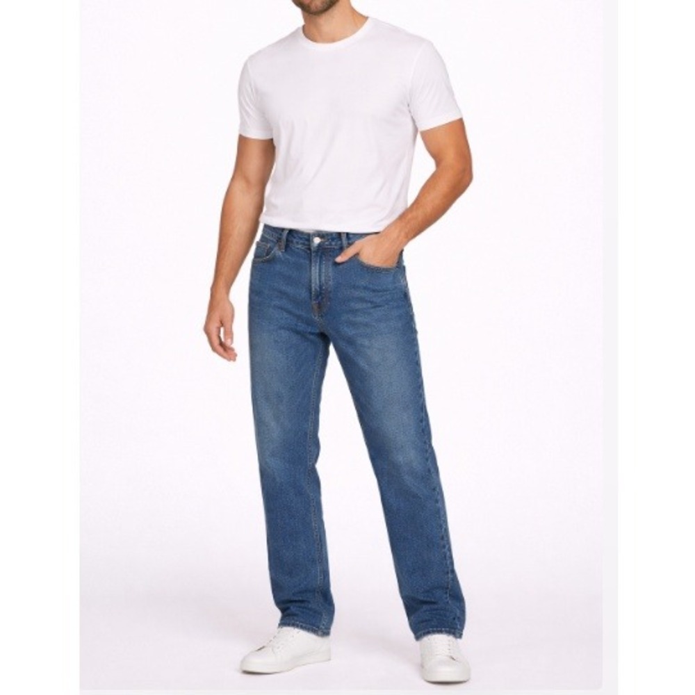 Levis Men's Medium Wash Blue 505 Regular Fit Straight Leg‎ Jeans Size 33 NWOT